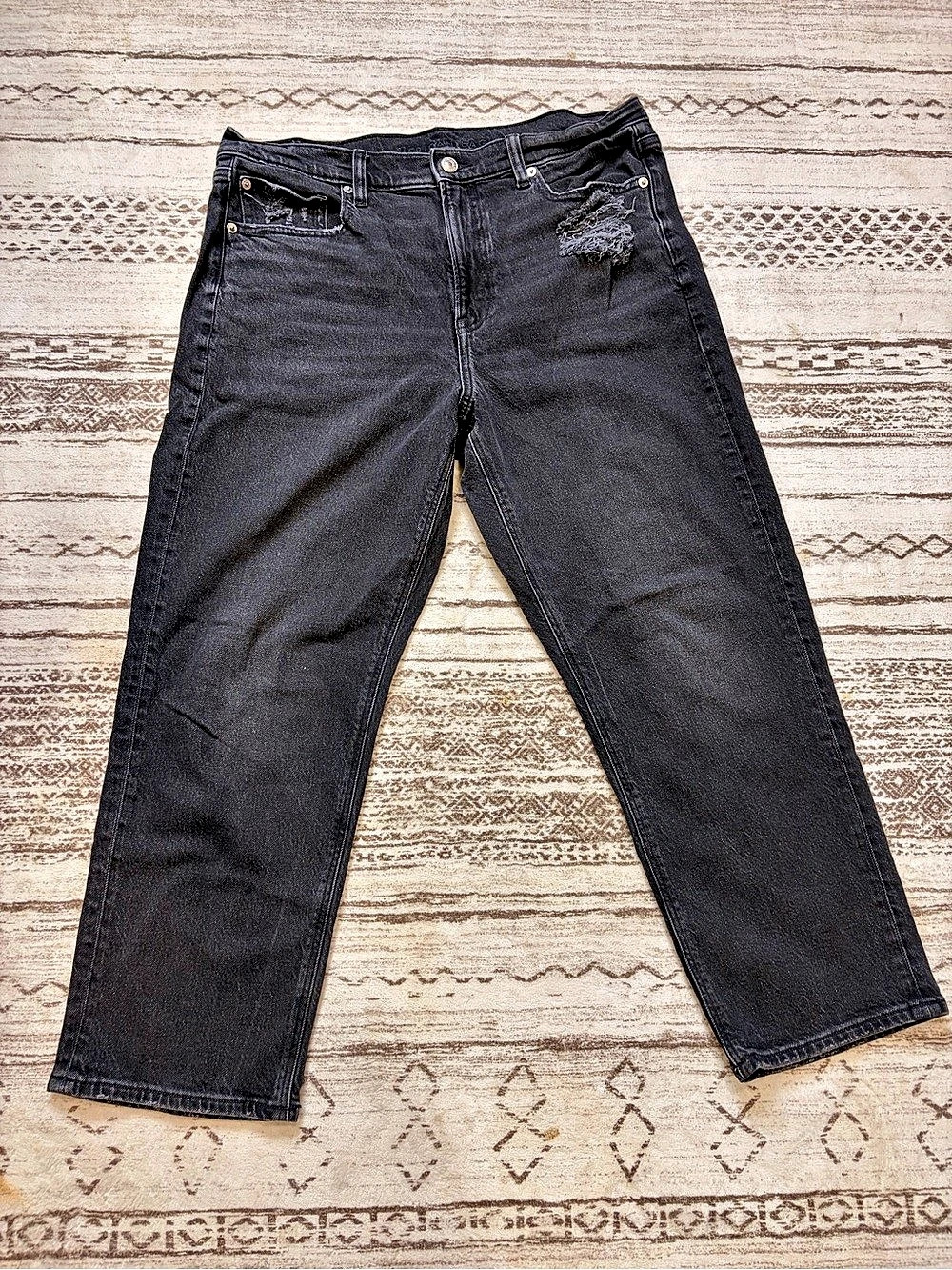American Eagle Women's Straight Leg Jeans Black